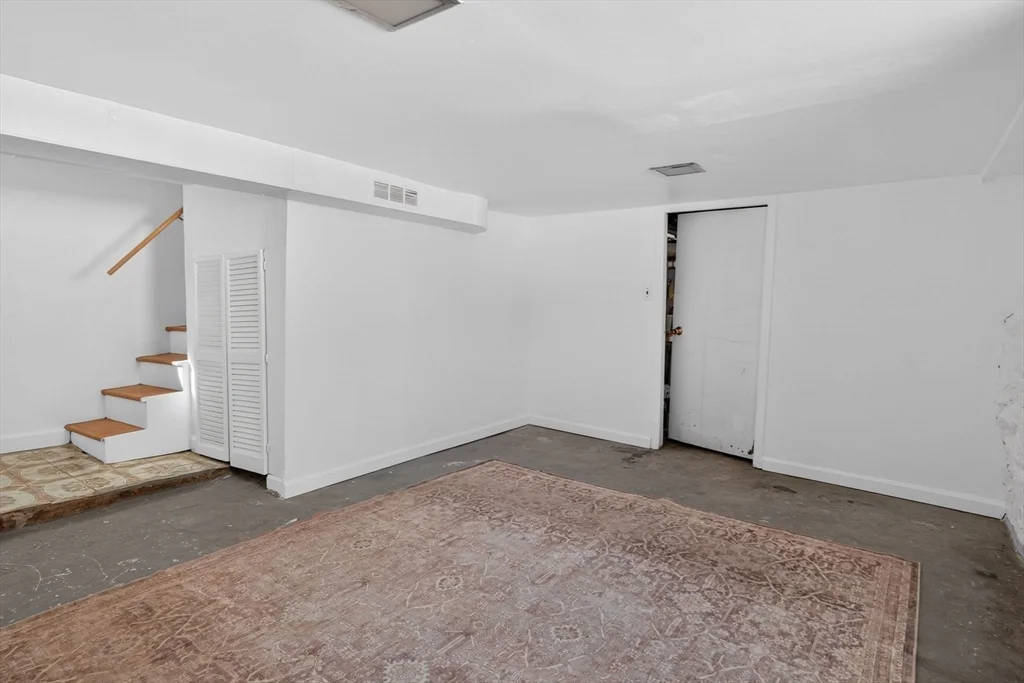 43 Prescott St, Everett