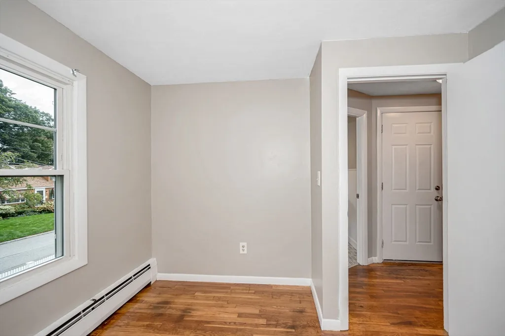 79 Fairfield St, Lowell