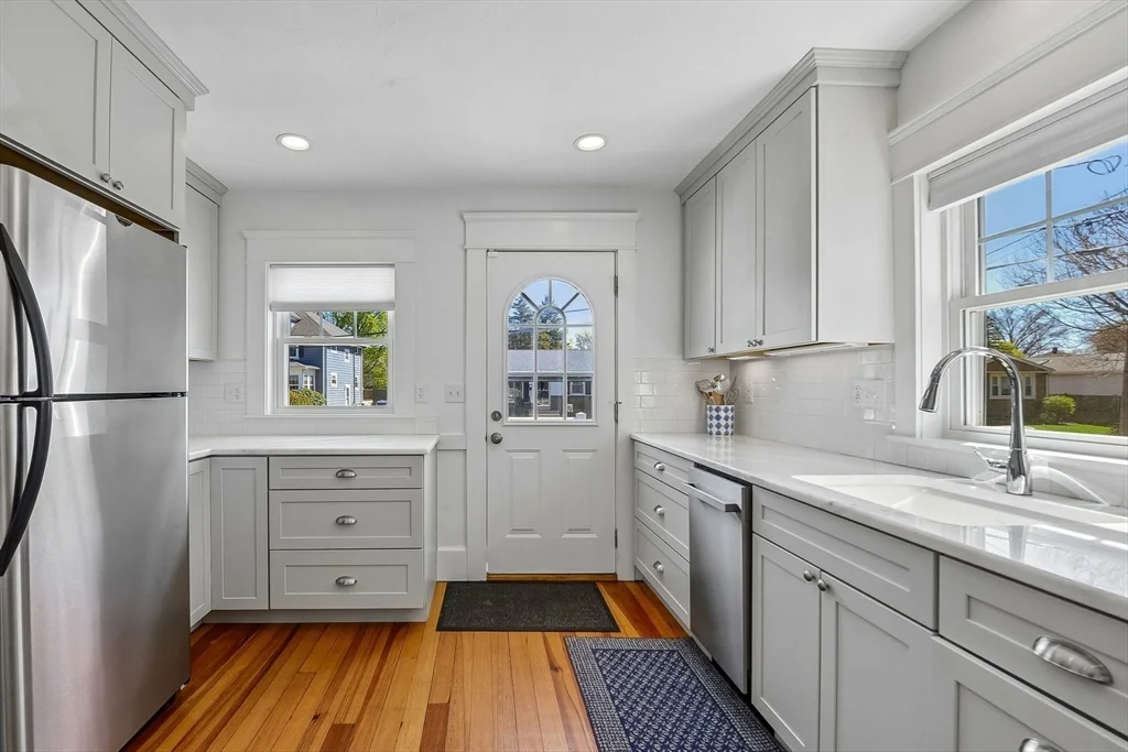 117 S Atlantic Ave, Warwick