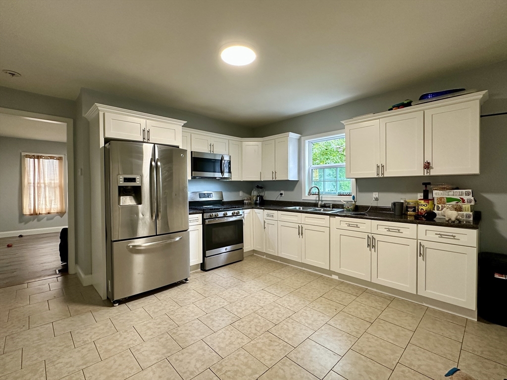 339 N Front St, New Bedford