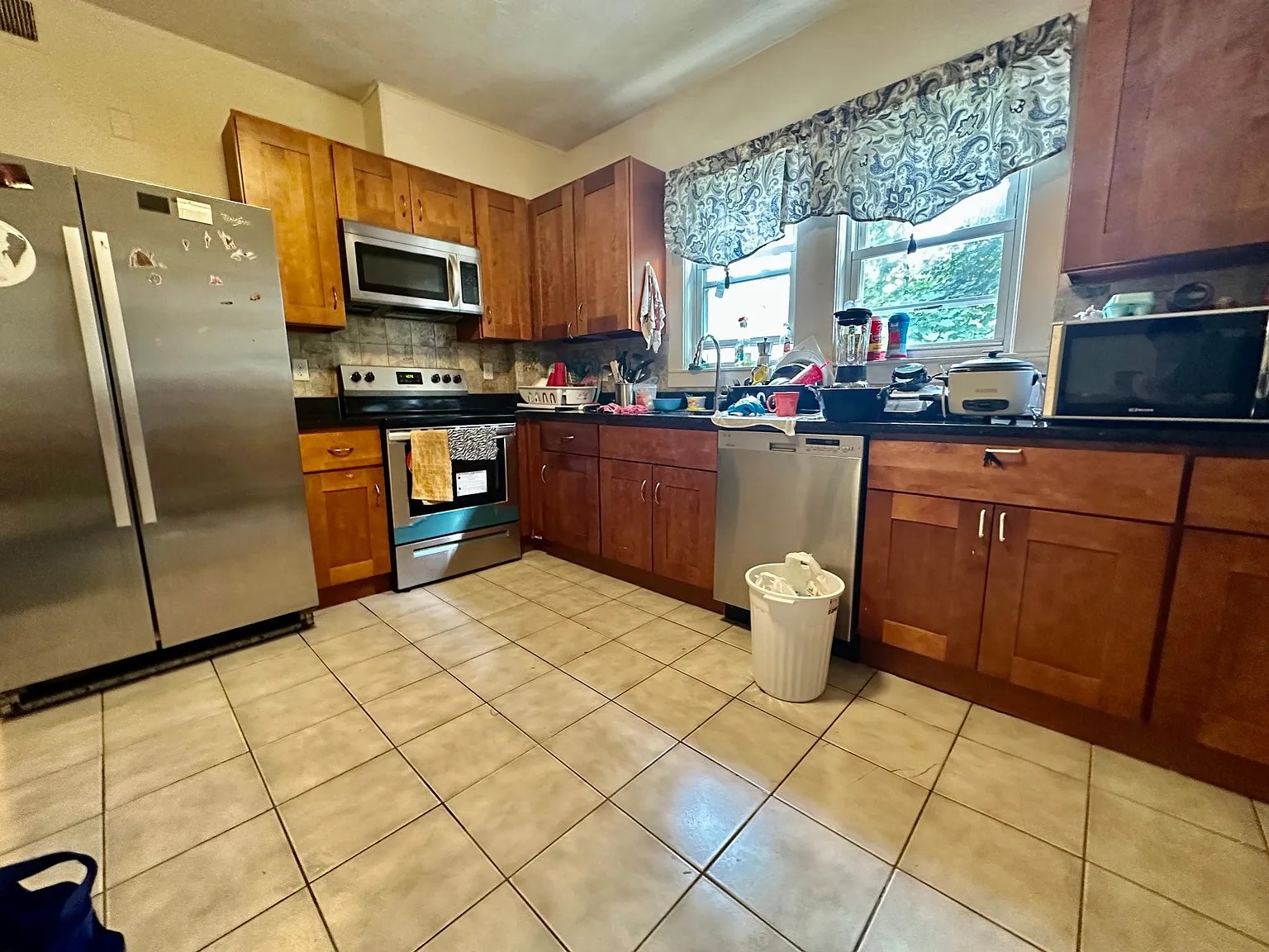 17 Stratton Ter, Banks Square