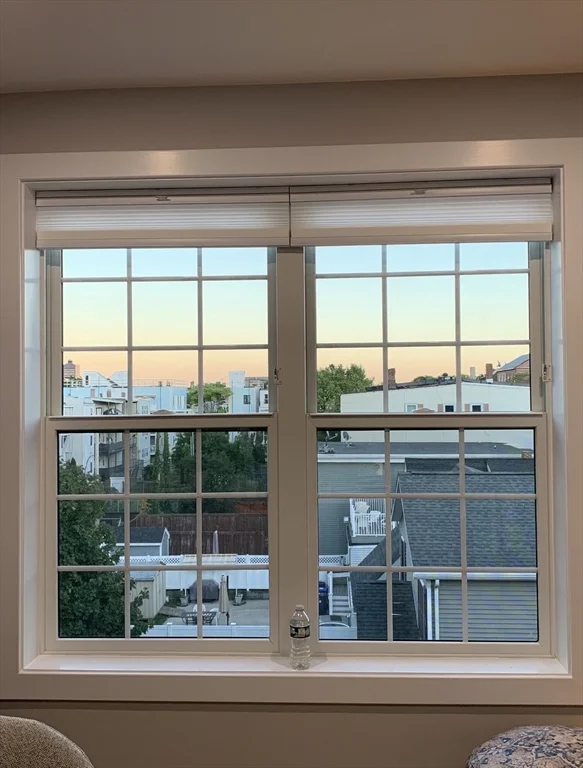 10 Everett St, East Boston
