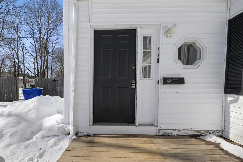 122 Union St, Rockland