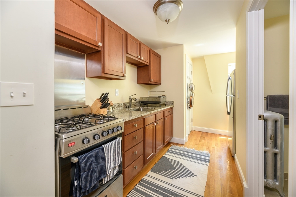 49 Laurel St, Ward Two