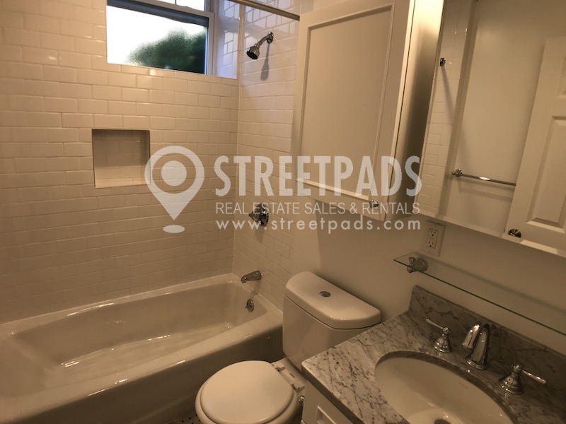 26 Chauncy St, Neighborhood Nine