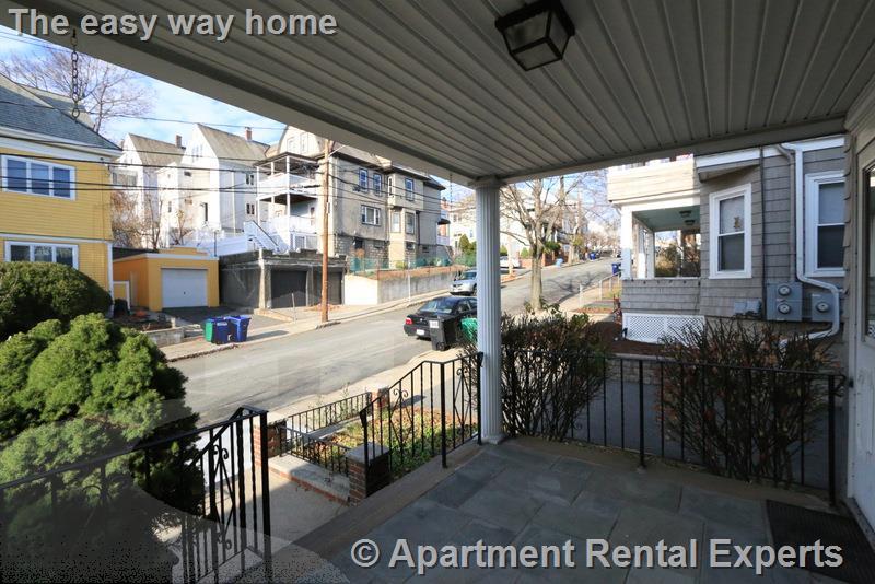 17 Mason St, Teele Square