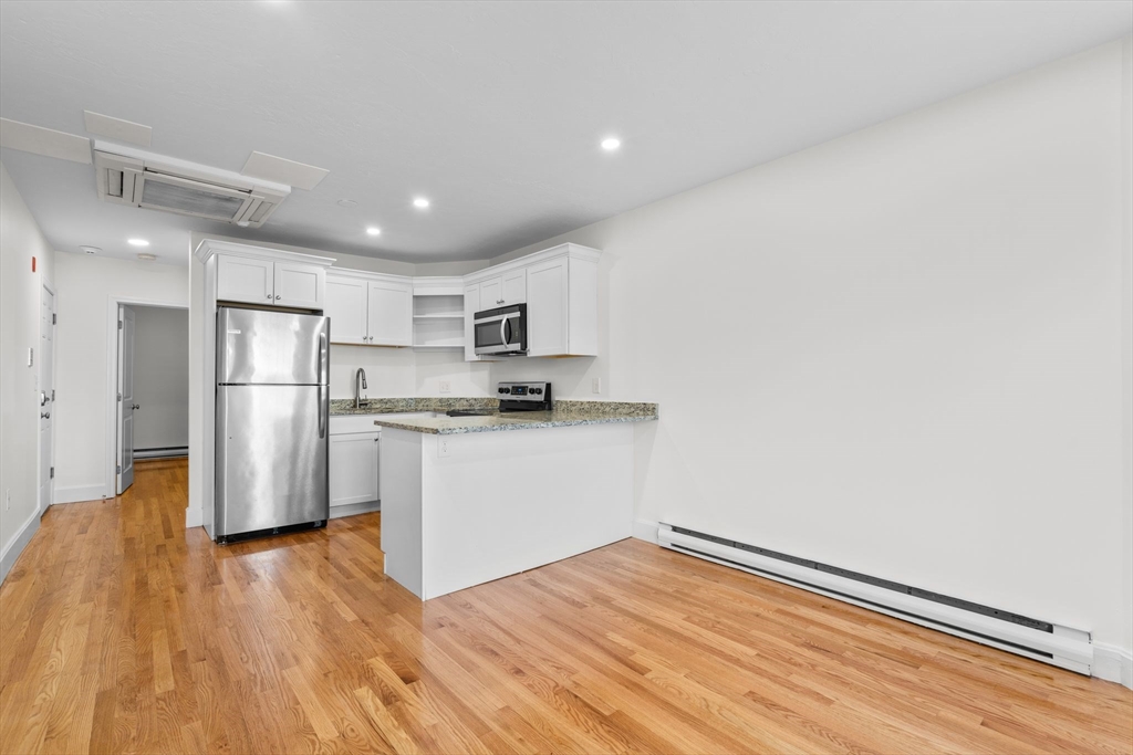 754 Huntington Ave, Mission Hill