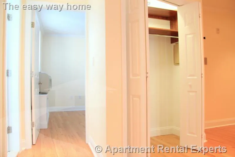 60 Brattle St, Harvard Square