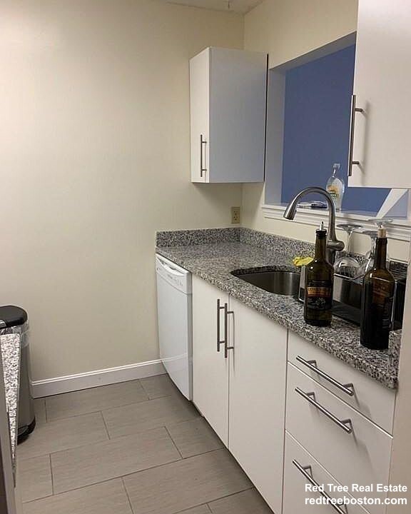 59 Brainerd Rd, Allston