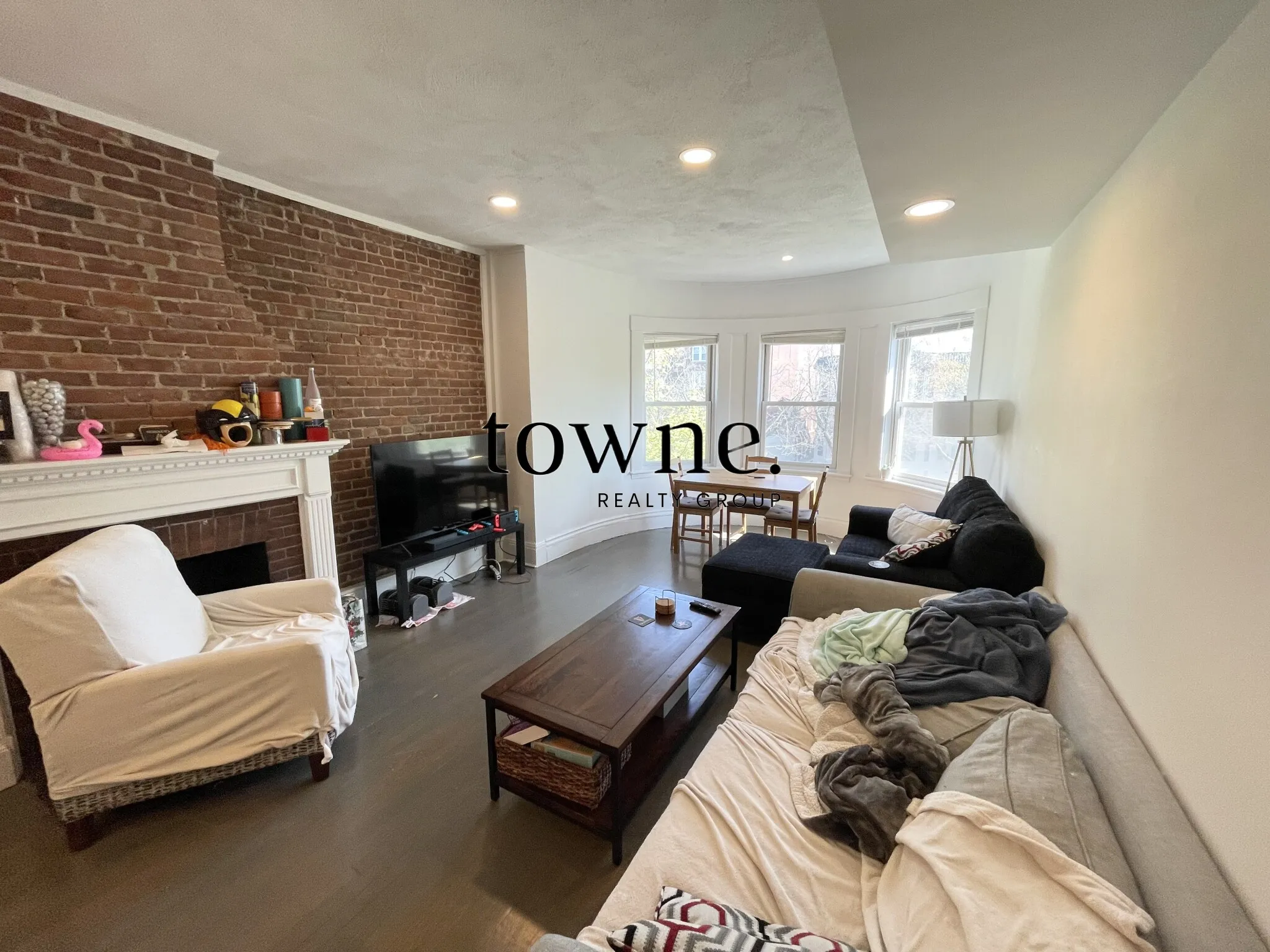 1406 Beacon St, Corey Hill