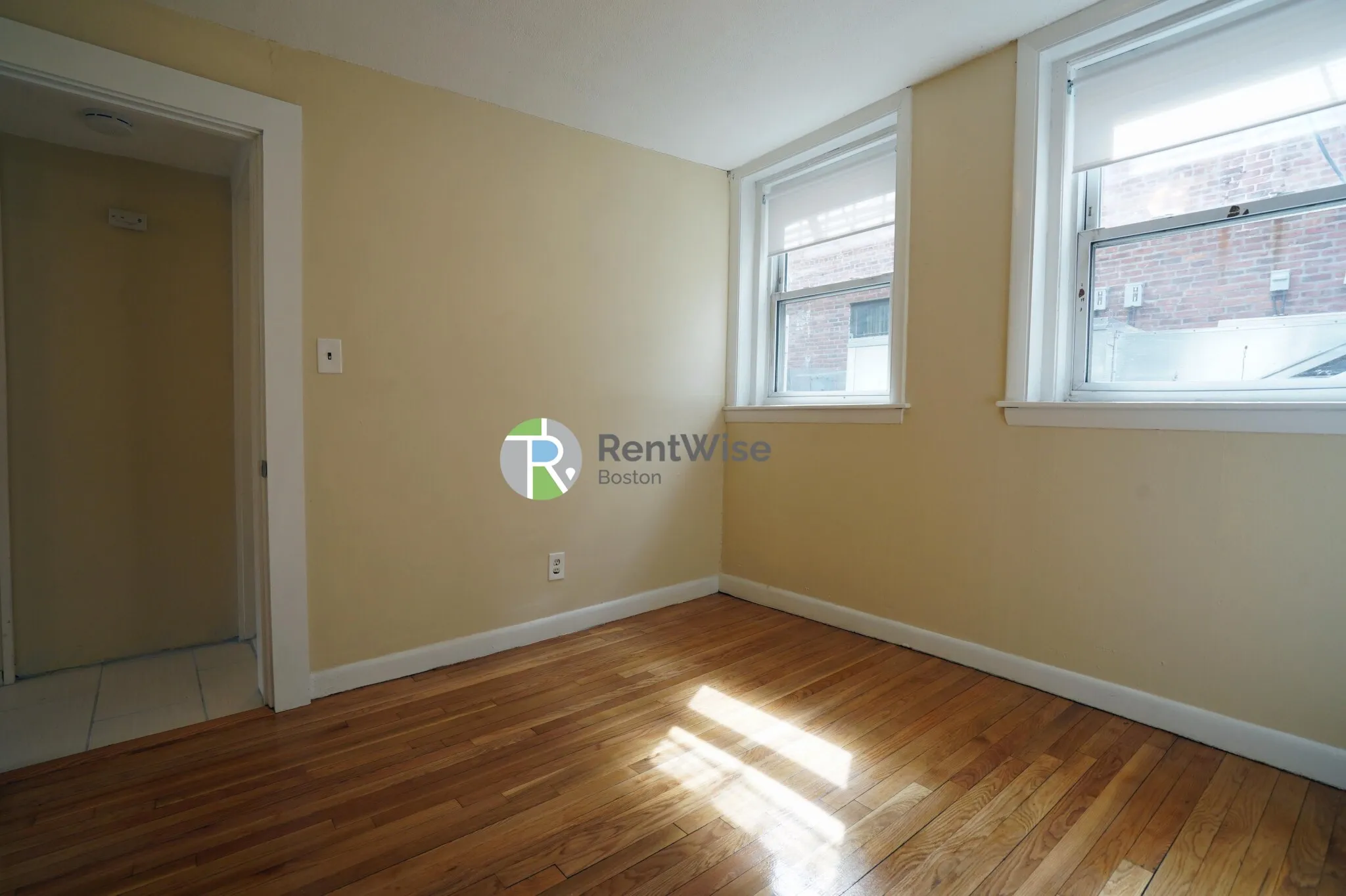 238 Cambridge St, Beacon Hill