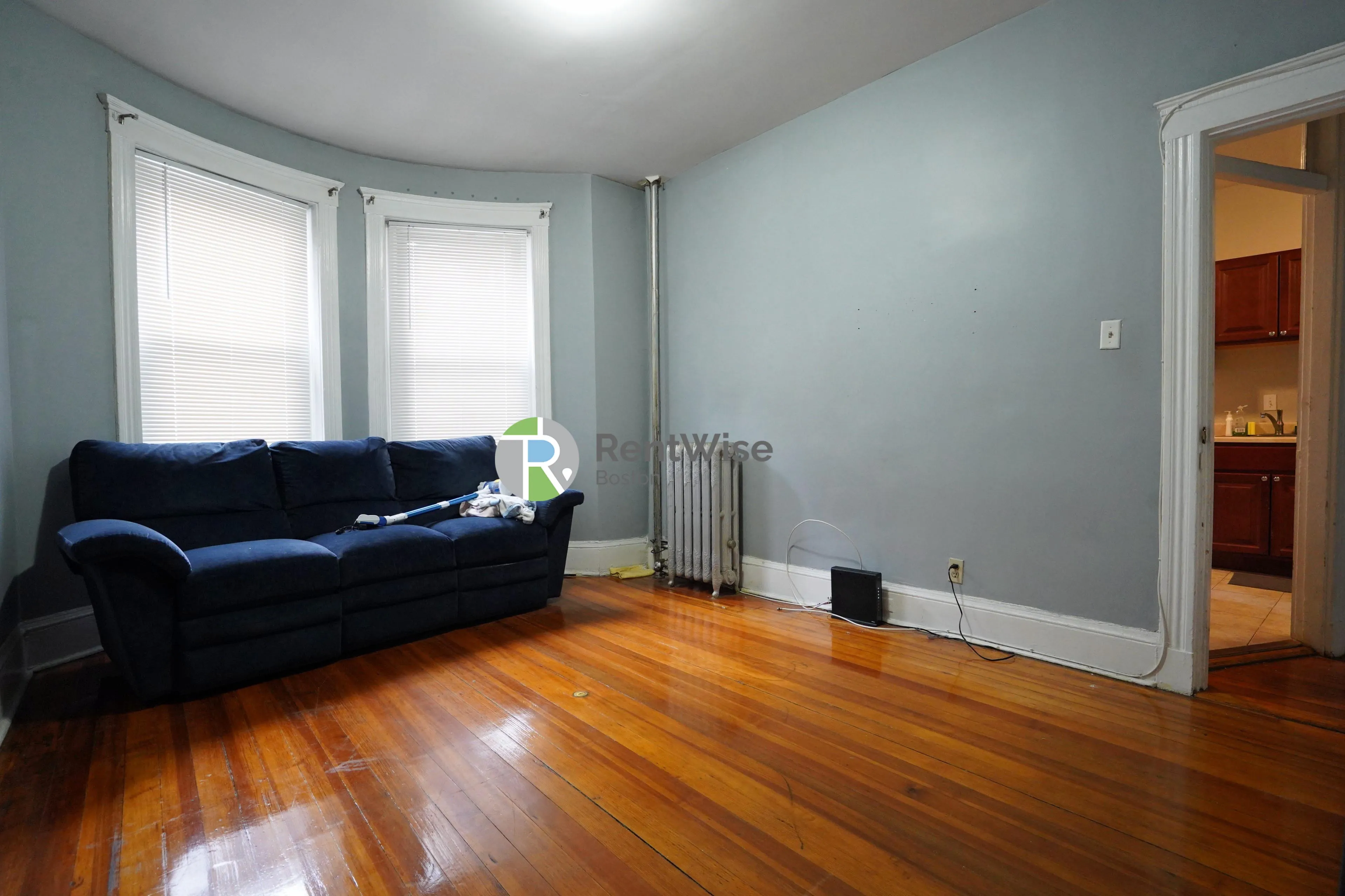 1379 Commonwealth Ave, Brighton