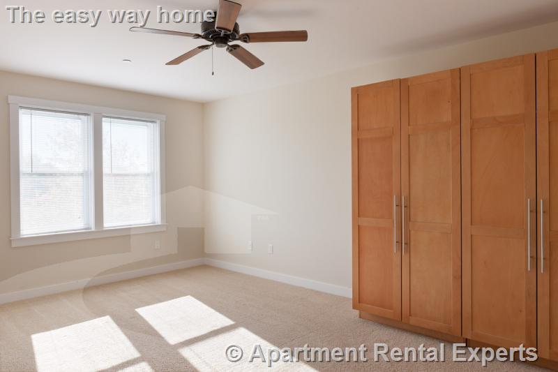 87 New St, Fresh Pond