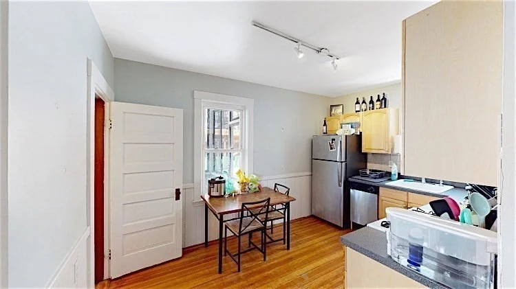 243 Summer, Davis Square