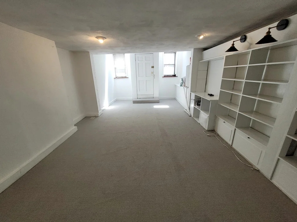 281 Shawmut Ave, South End