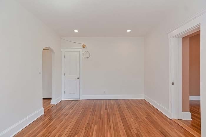 70 Strathmore St, Brighton