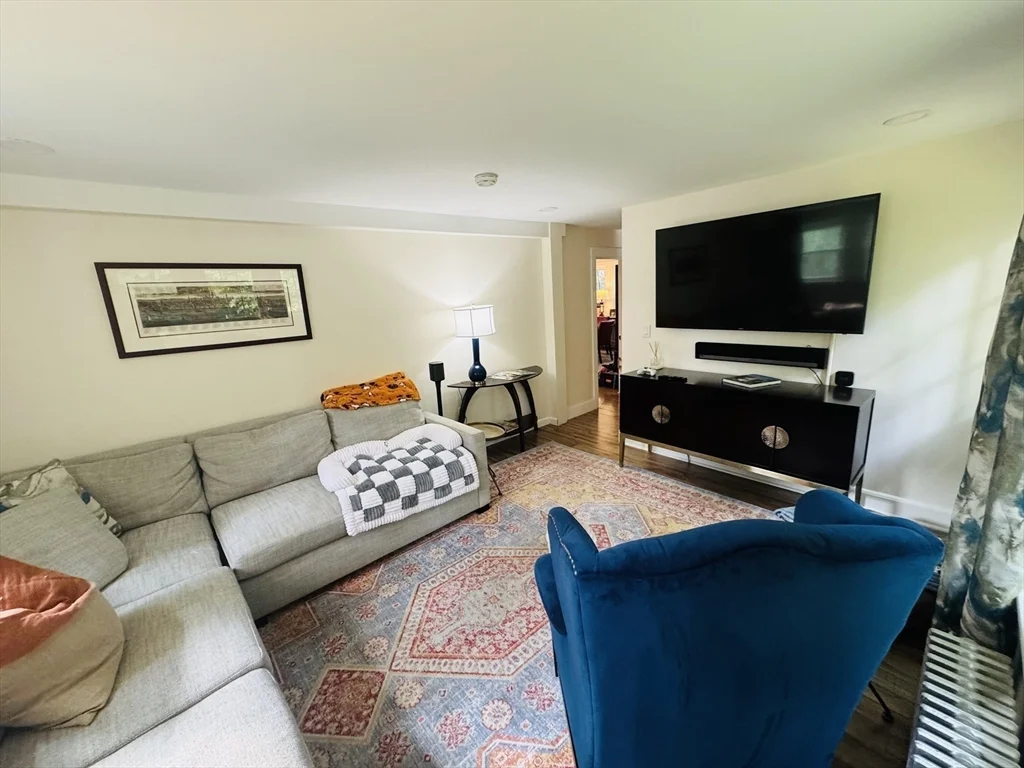 36 Evergreen Ave, Newton