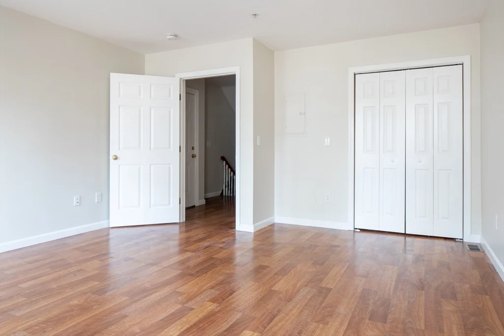 37 Chelsea St, East Boston