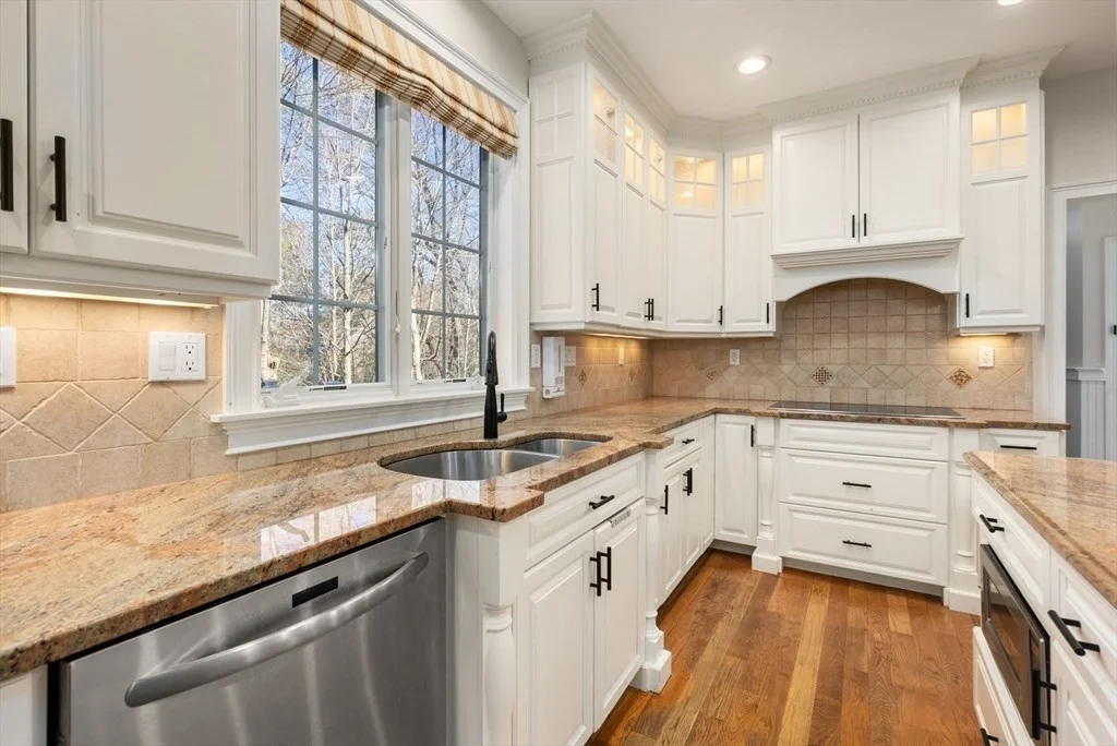 11 Bobolink Rd, Newton Lower Falls