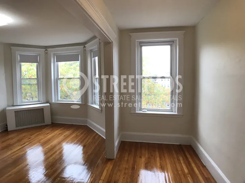 1334 Commonwealth Ave, Allston