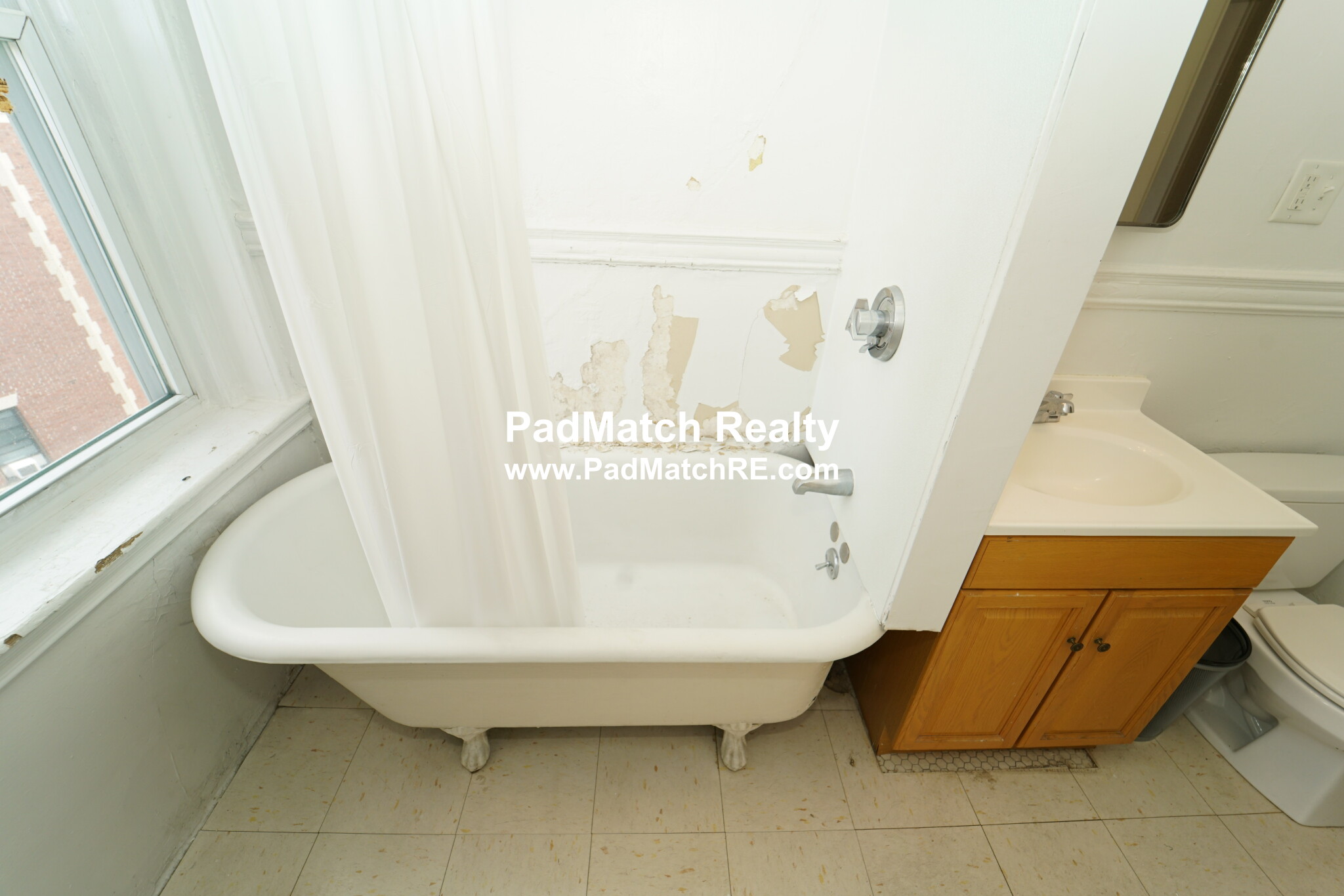 1350 Commonwealth Ave, Allston