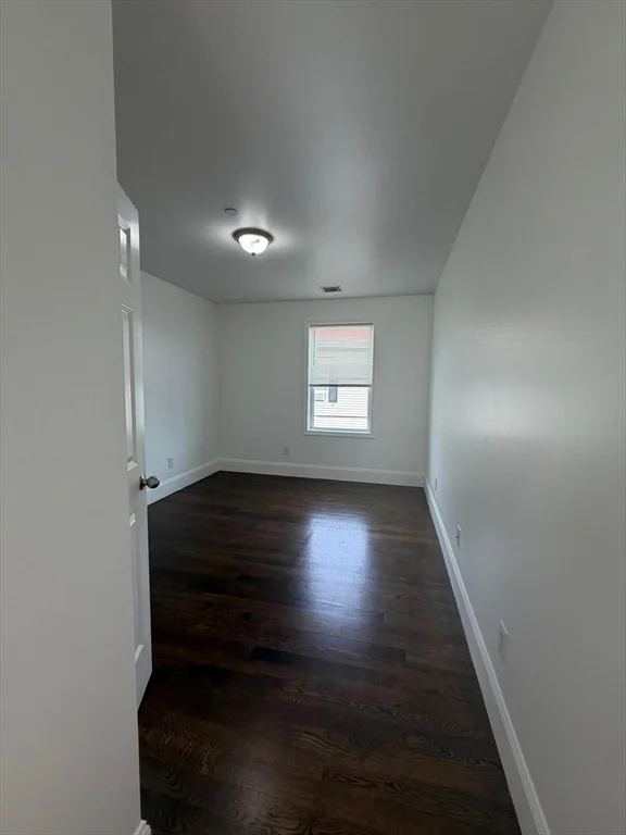 375 Crescent Ave, Chelsea