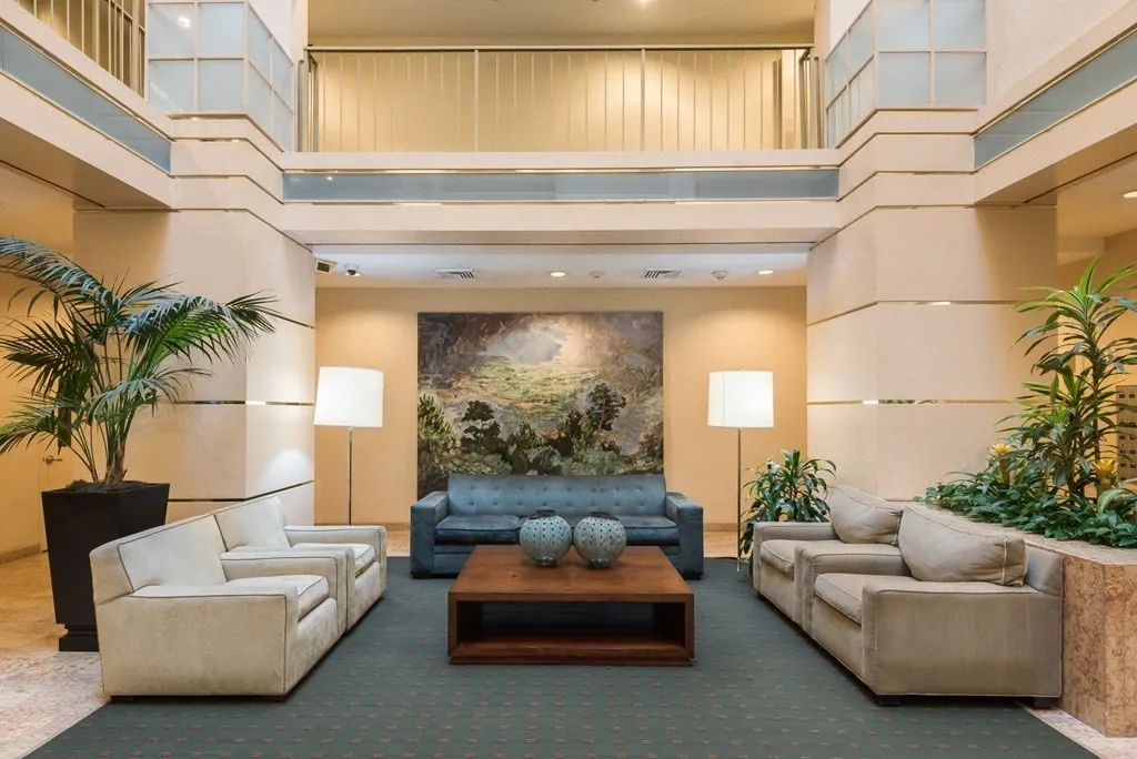 99 Pond Ave, Brookline Village