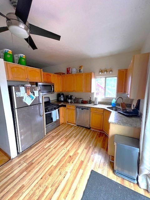 33 Marine Rd, Boston