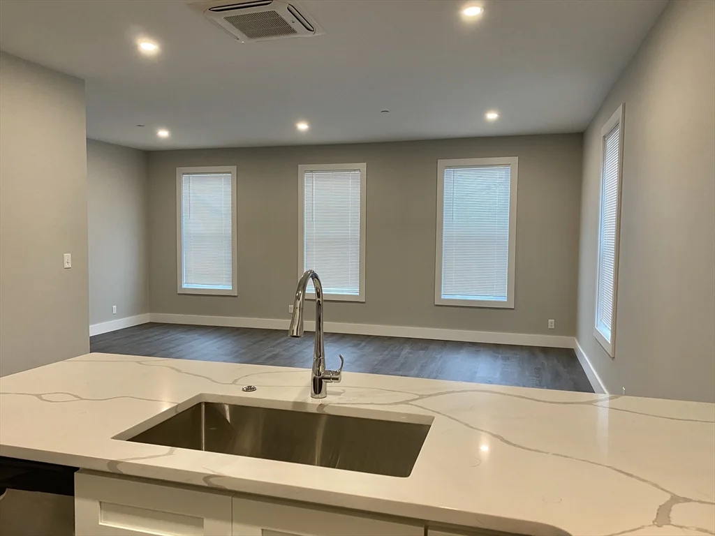 24 Norwood St, Dorchester