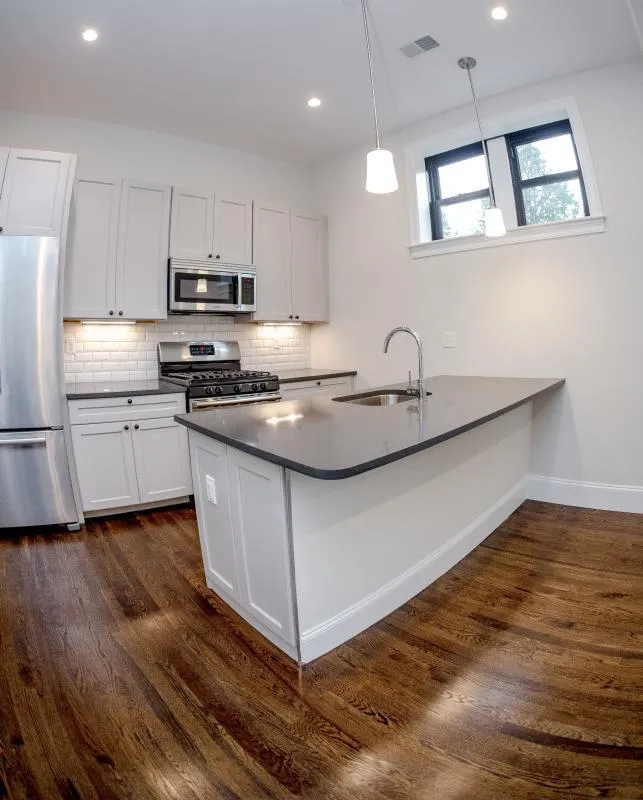 11 Newcomb St, Roxbury