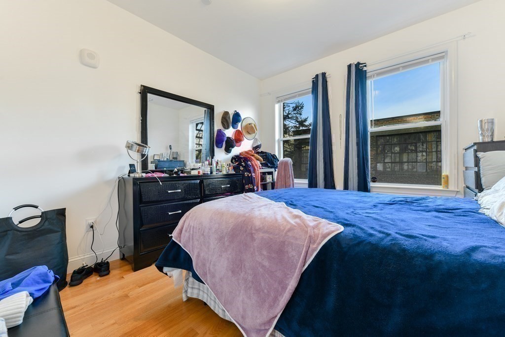 236 Havre St, East Boston