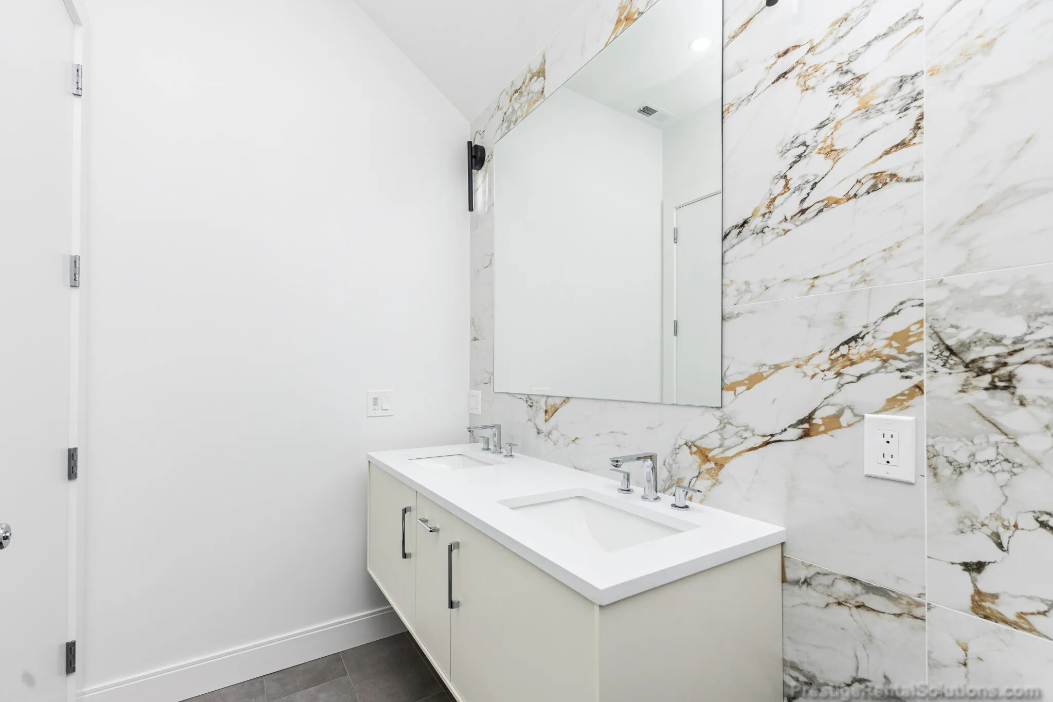 93-95 Griswold St, Cambridge Highlands