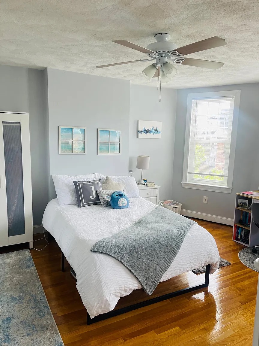 3 bed, 1 bath apartment for rent at 613 3rd St Unit 2, South Boston — photo 7 of 8