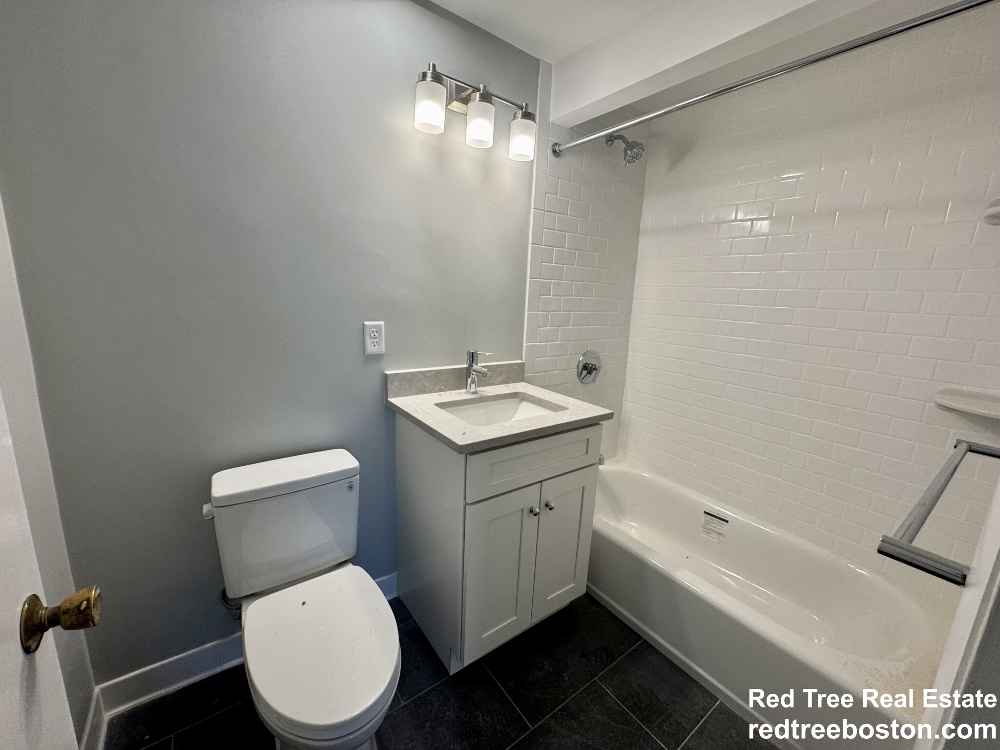 97 Spring St, West Roxbury