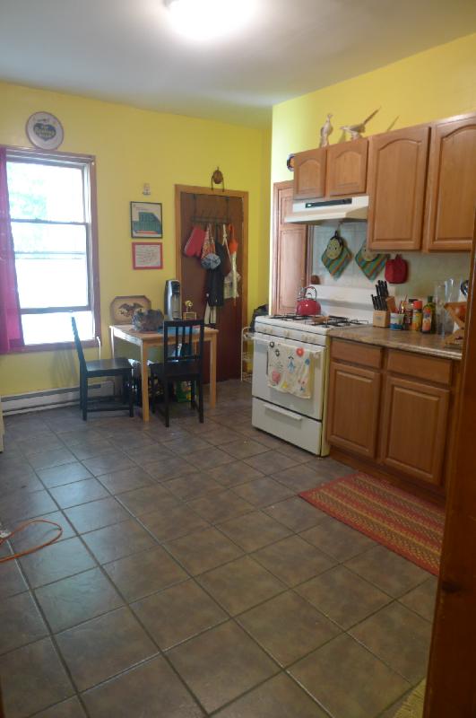 64-1/2 Day St, Jamaica Plain