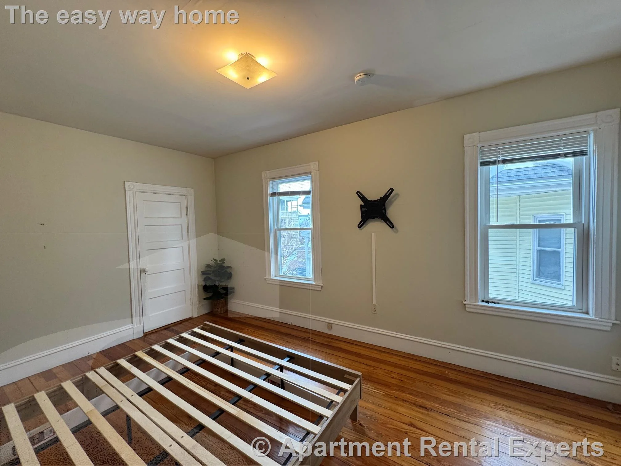 22 Spencer Ave, Davis Square