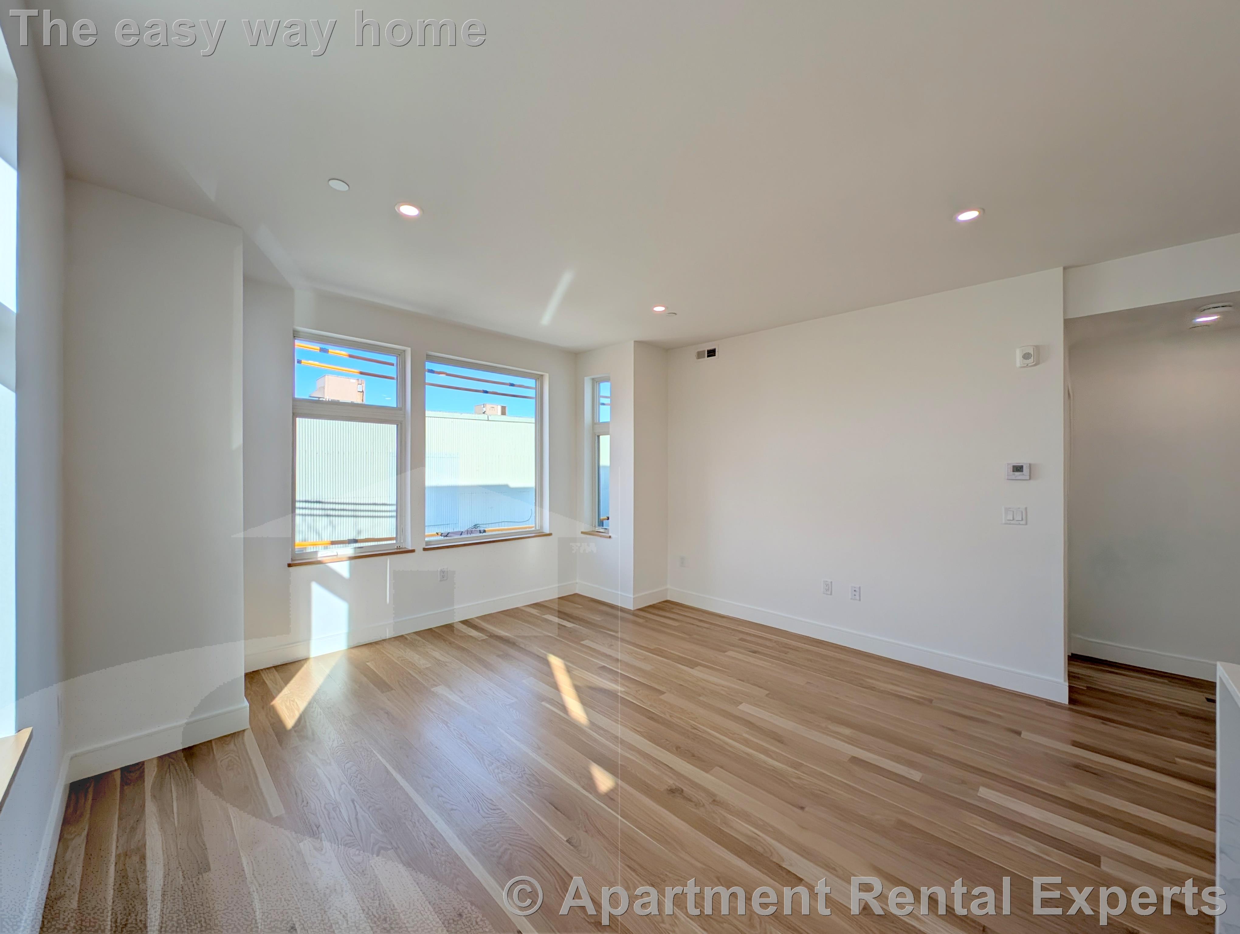 28 South St, Inman Square