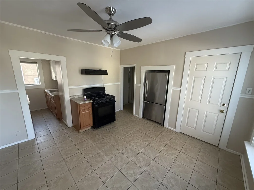 11 New Hampshire Ave, Haverhill