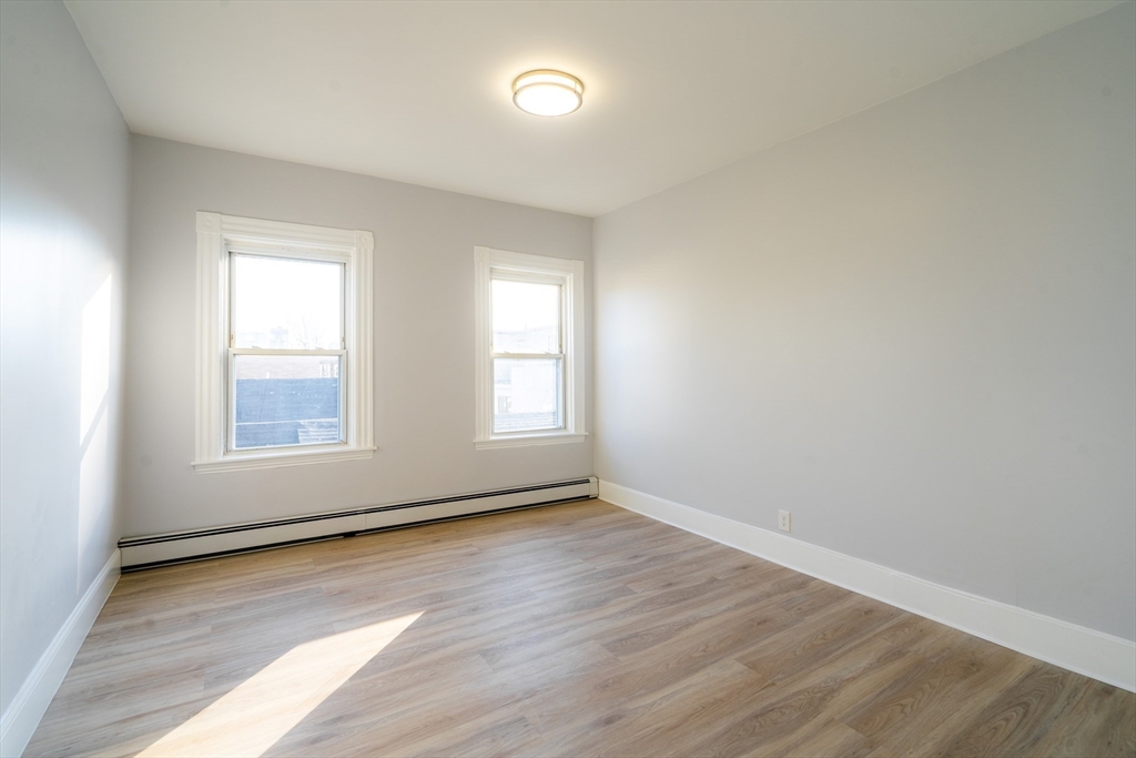 322 Hurley St, East Cambridge