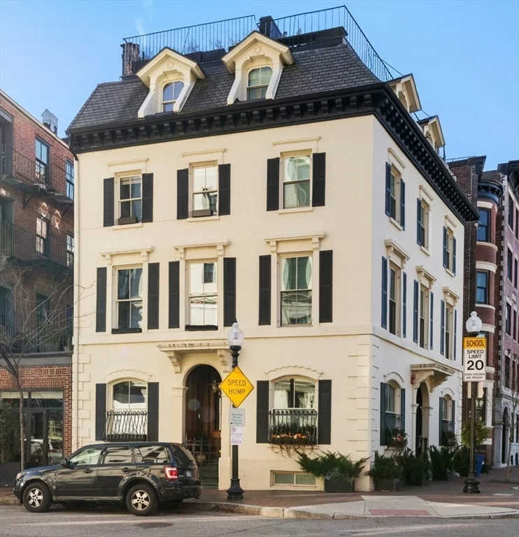 54 Union Park, South End