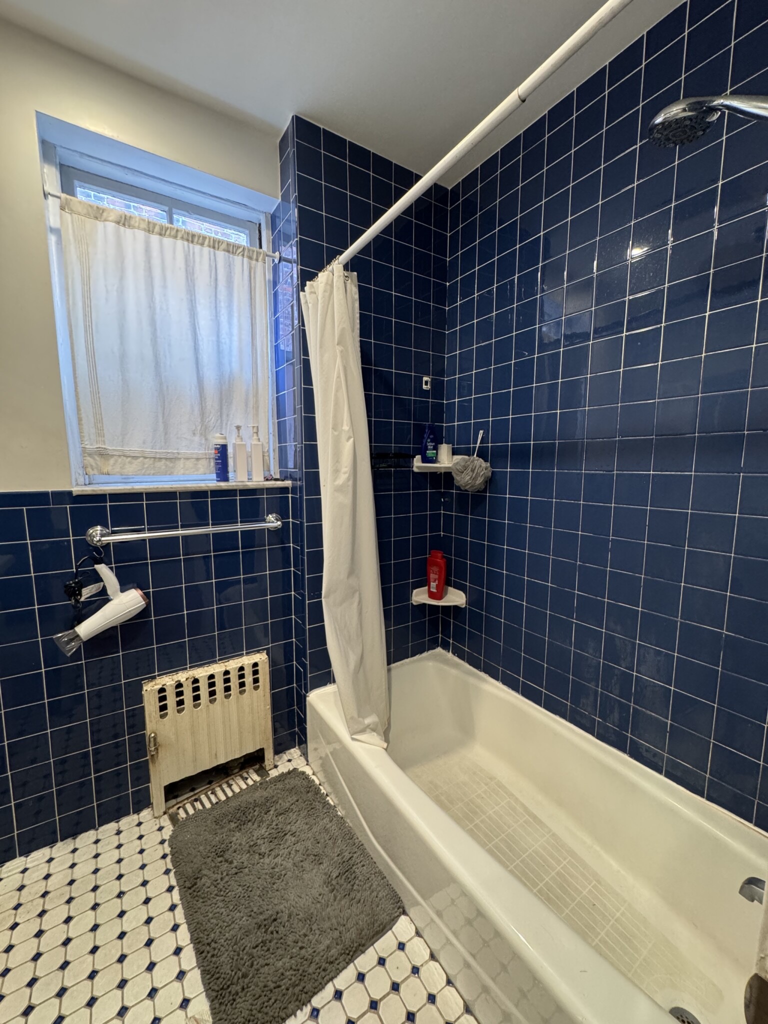 104 Strathmore Rd, Brighton