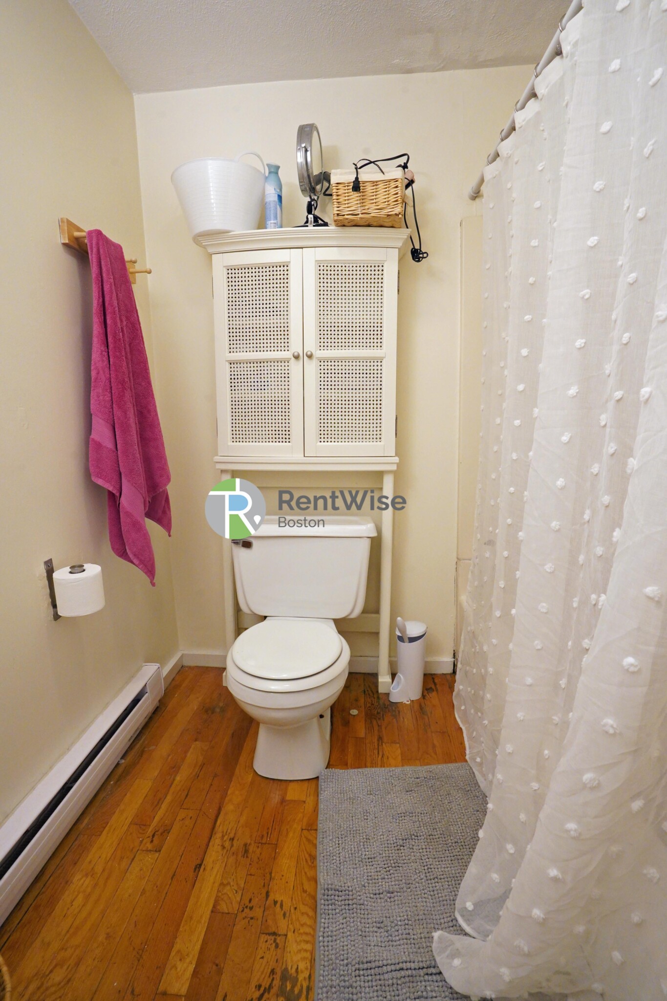 3 Schrepel Pl, South Boston