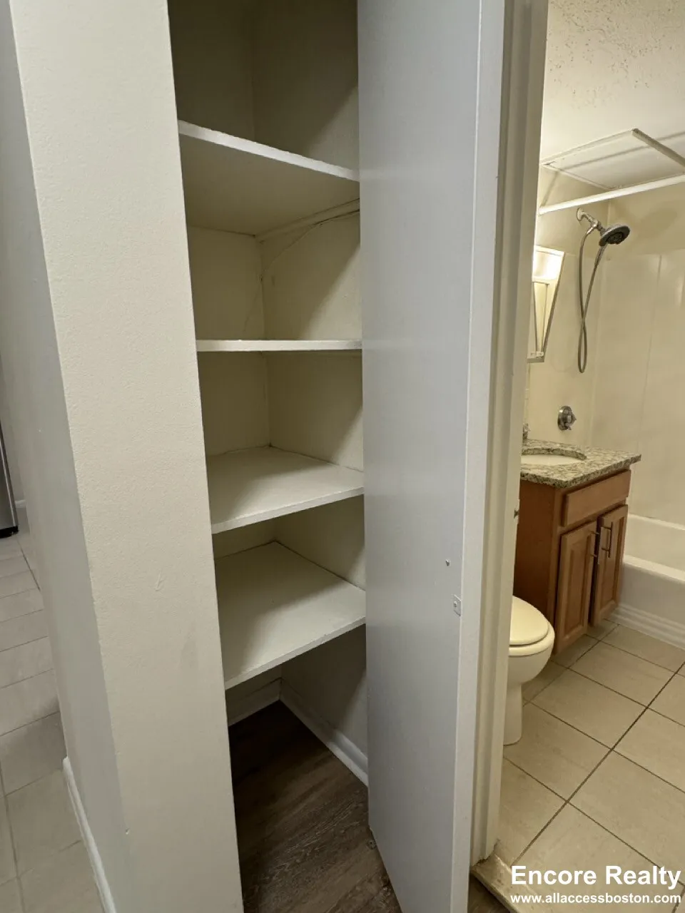 110 Babcock St, North Brookline