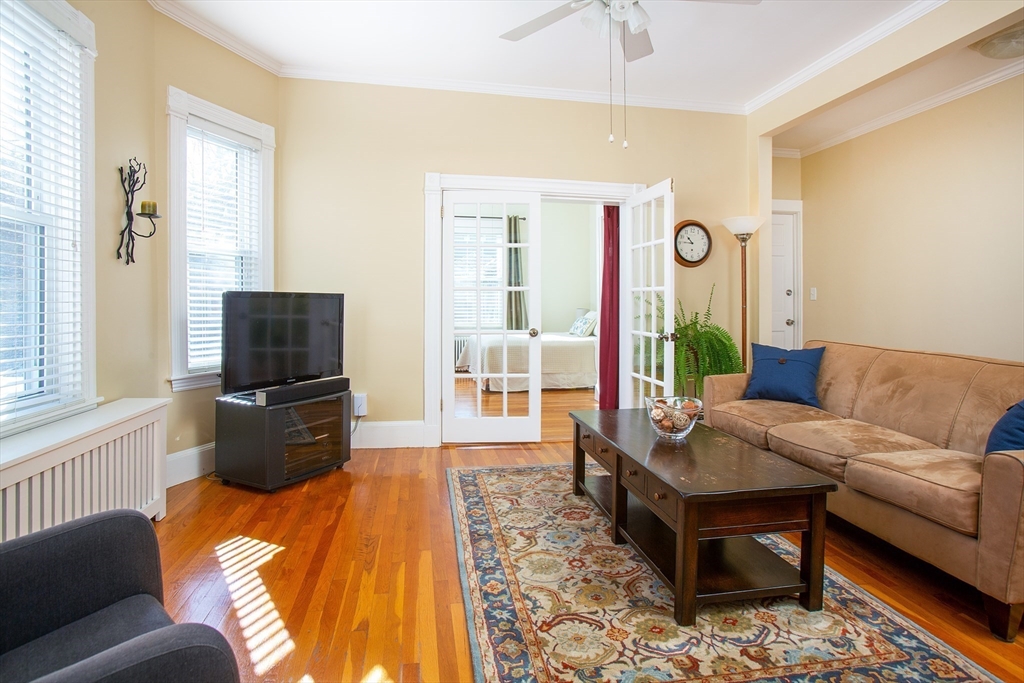 18 Hunt St, Watertown