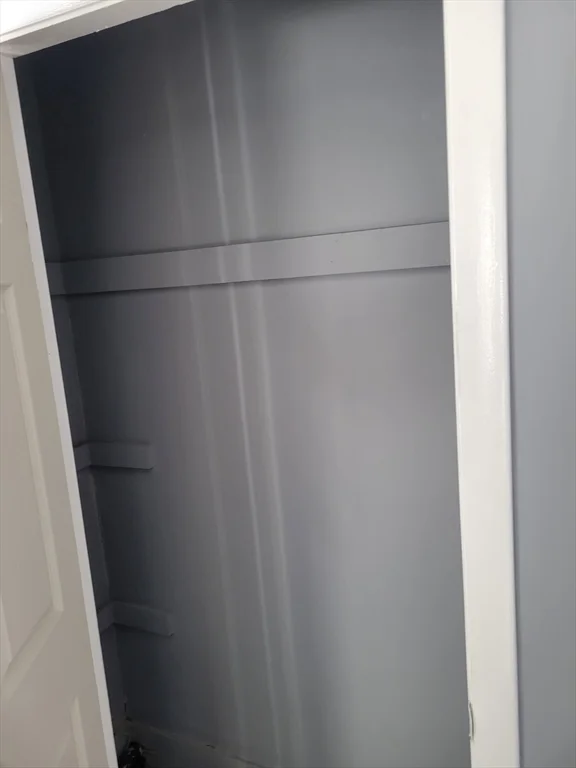 194 Buffinton St, Fall River