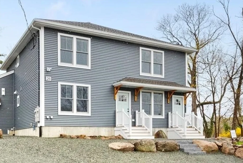 26 Lyndale, West Gloucester