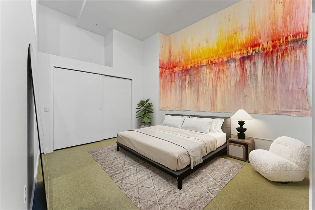 88 Kingston St, Midtown