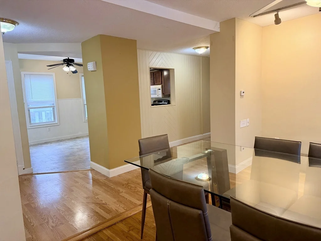 59 Whitney Ave, Centralville