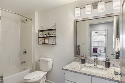 2 bed, 2 bath apartment for rent at 1 Carol Way Unit 1-413, Salem — photo 7 of 9