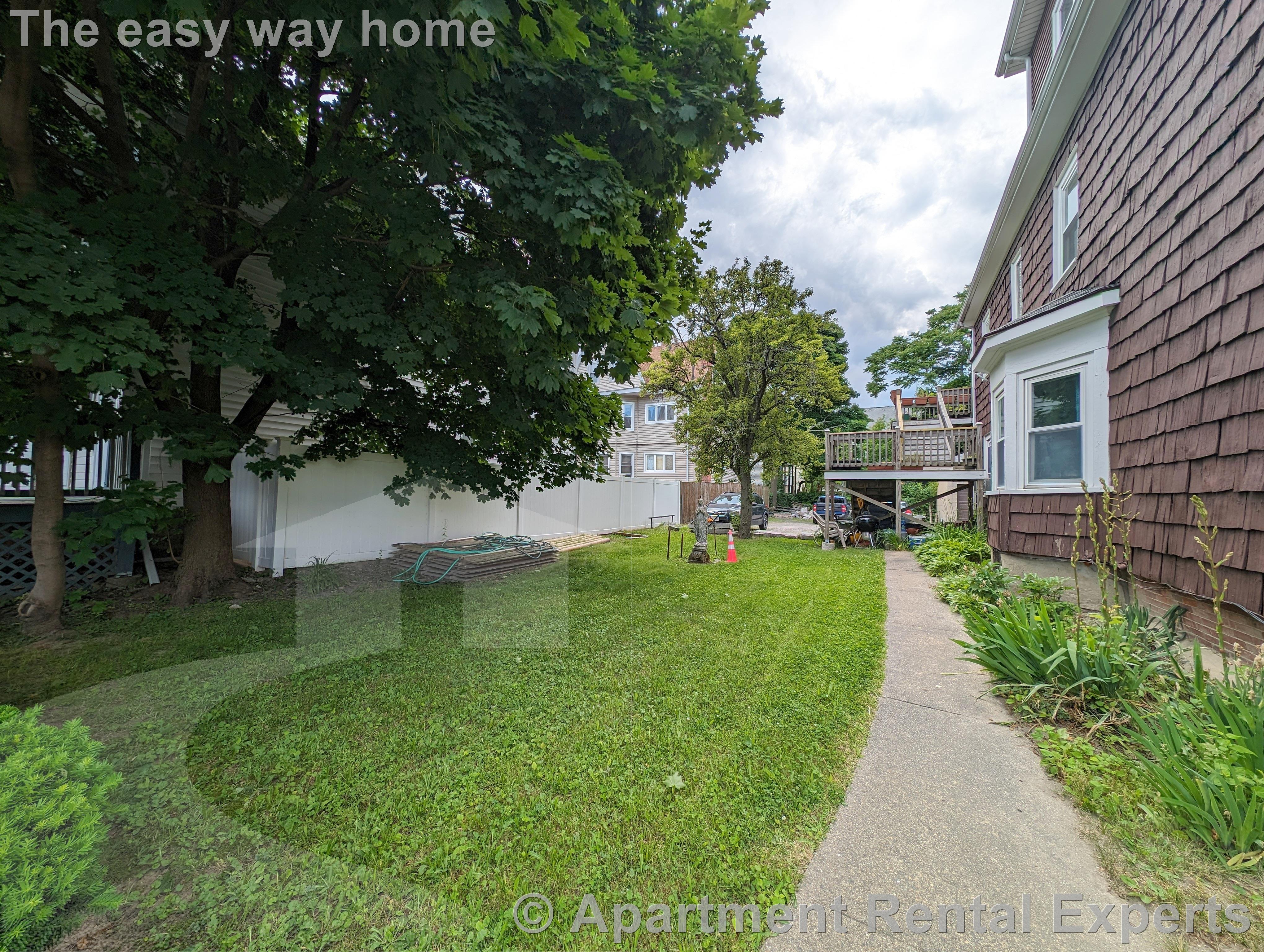 65 Medford St, Magoun Square